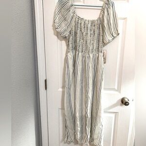 Nwt Indigo Rose Summer Dress. W/ puffy sleeves sz 1X